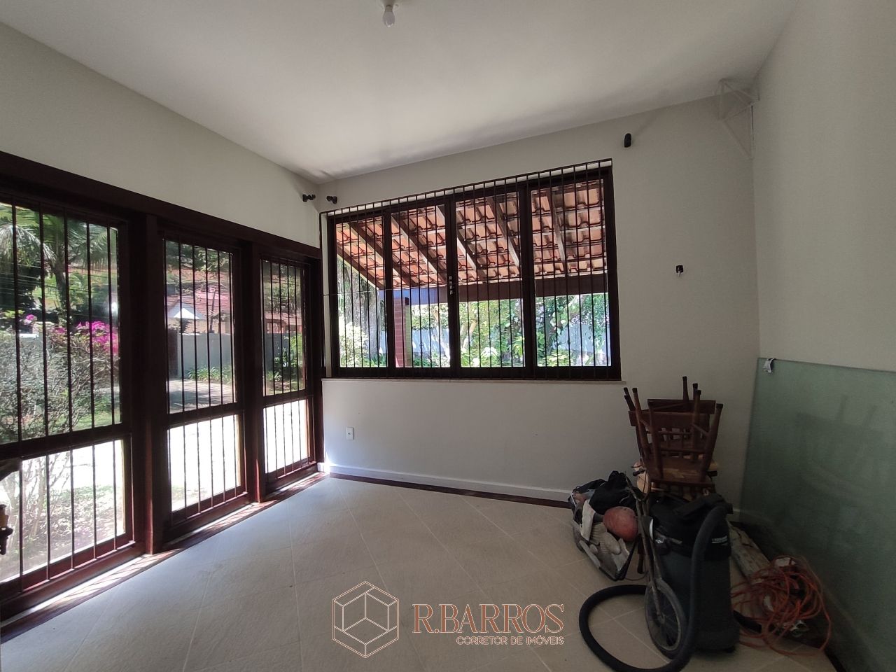 Residencial - Paraíso para os amantes do espaço e conforto | Código:CS0108