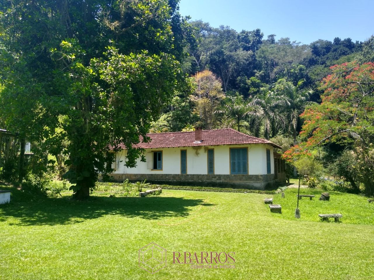 Residencial - Chácara, seu refúgio no campo. | Código:ST012-2025