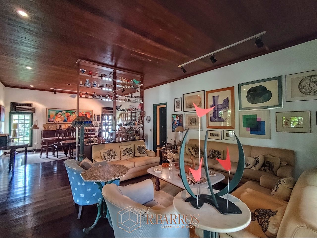 Residencial - Refúgio, Tradição e Conforto em Meio à Natureza | Código:ST013-2025