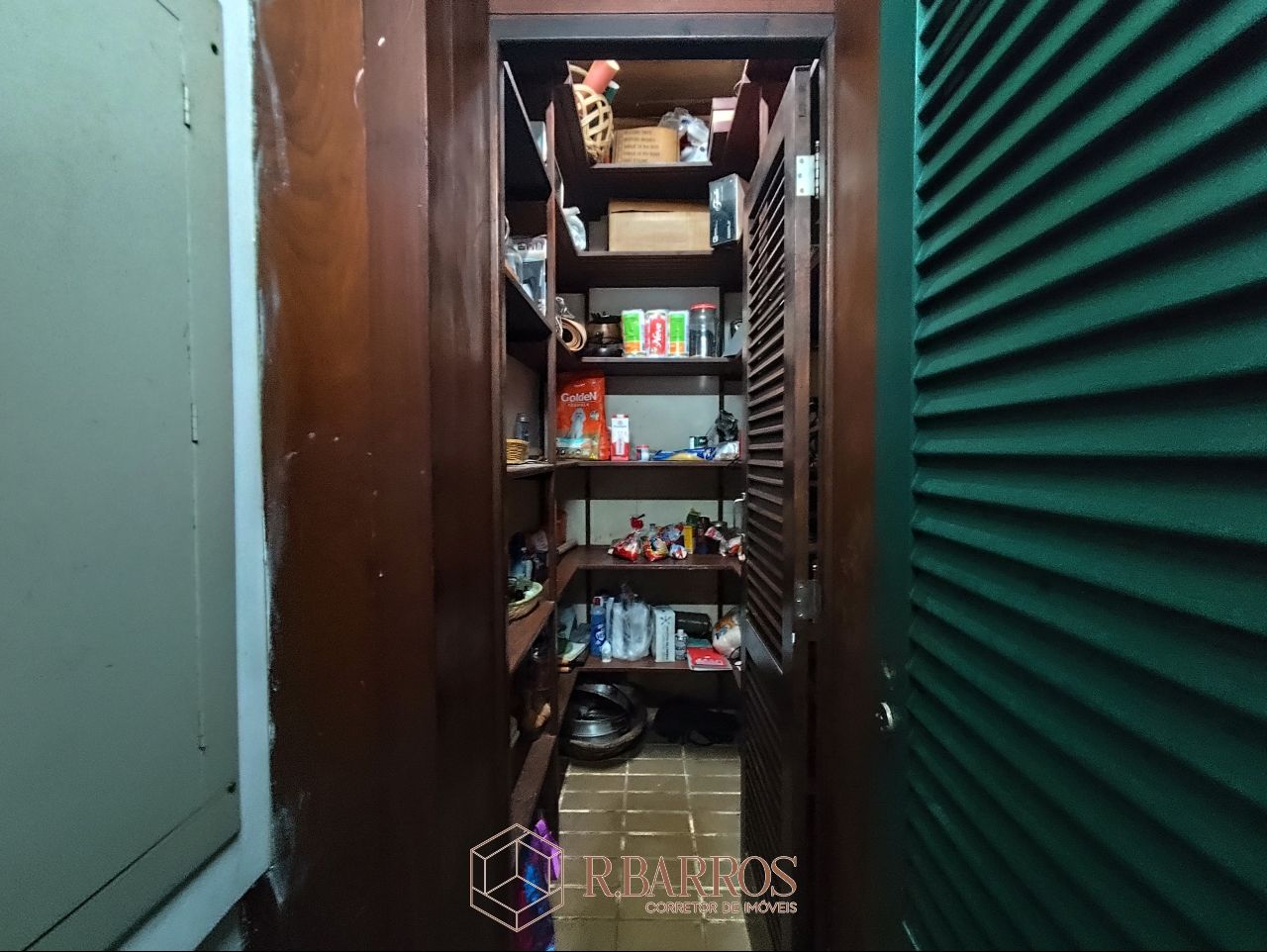 Residencial - Refúgio, Tradição e Conforto em Meio à Natureza | Código:ST013-2025