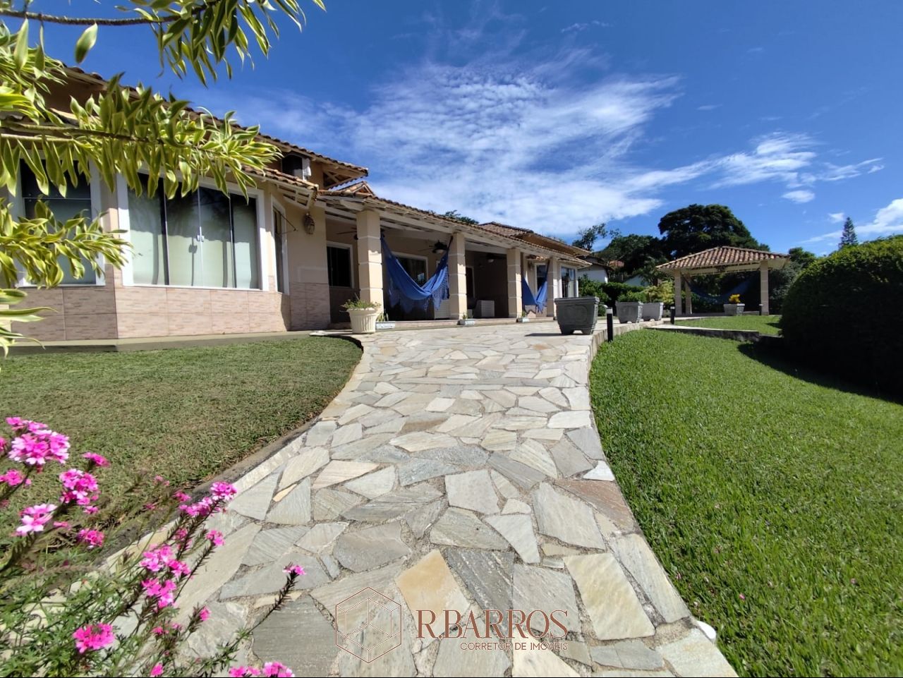 Residencial - Verdadeiro Refugio de Conforto e Exclusividade | Código:Cs072026