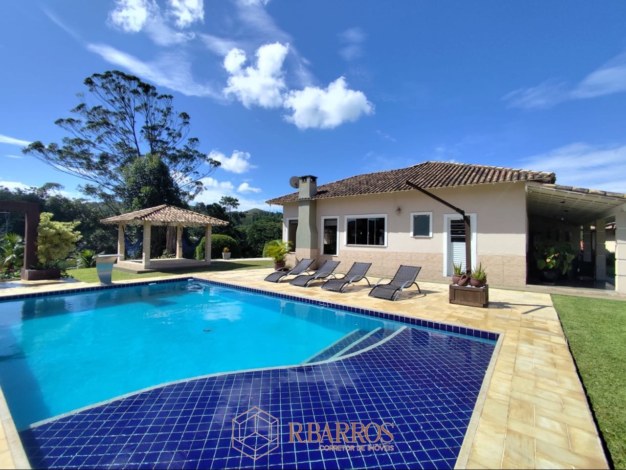 Residencial - Verdadeiro Refugio de Conforto e Exclusividade | Código:Cs072026