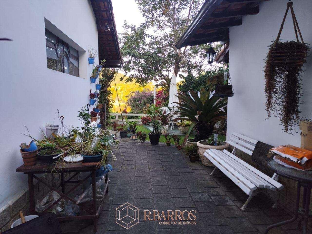 Residencial - Um refúgio encantador às margens do Lago de Javary | Código:CS1302026