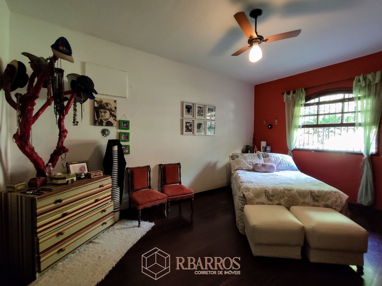 Residencial - Excelente imóvel com total privacidade | Código:CS027
