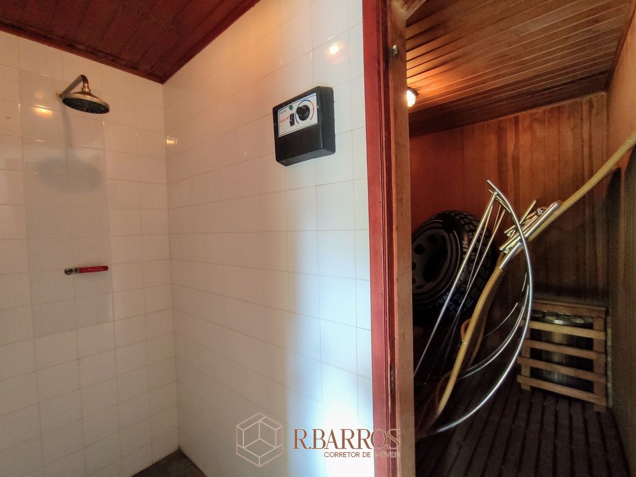 Residencial - Excelente imóvel com total privacidade | Código:CS027